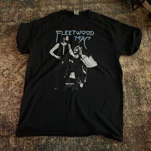 -FLEETWOOD MAC BLACK GRAPHIC TEE